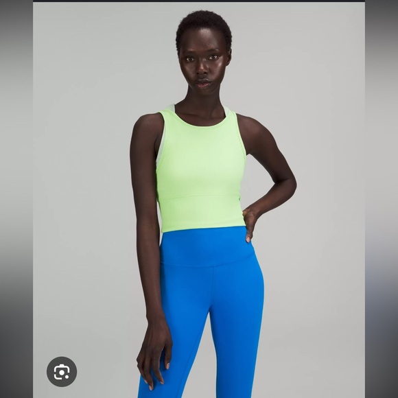 Lululemon women’s power pivot tank reversible light green lime green - Picture 2 of 5